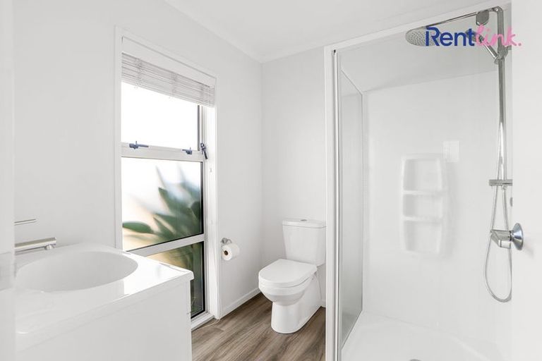 Photo of property in 114 Penetaka Heights, Pyes Pa, Tauranga, 3112