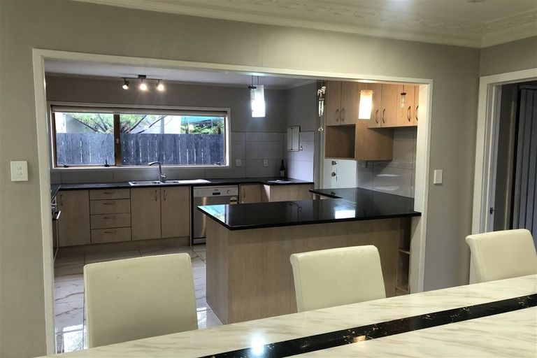 Photo of property in 33a Hamilton Road, Papatoetoe, Auckland, 2025