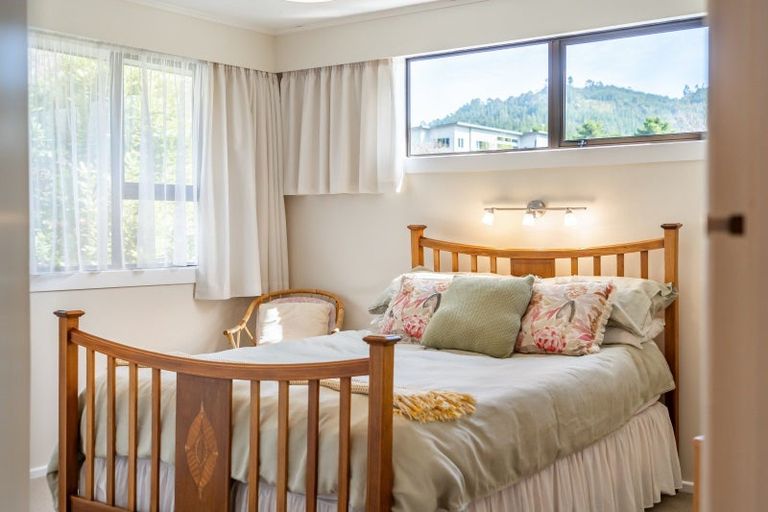 Photo of property in 9 Chichester Drive, Pinehaven, Upper Hutt, 5019