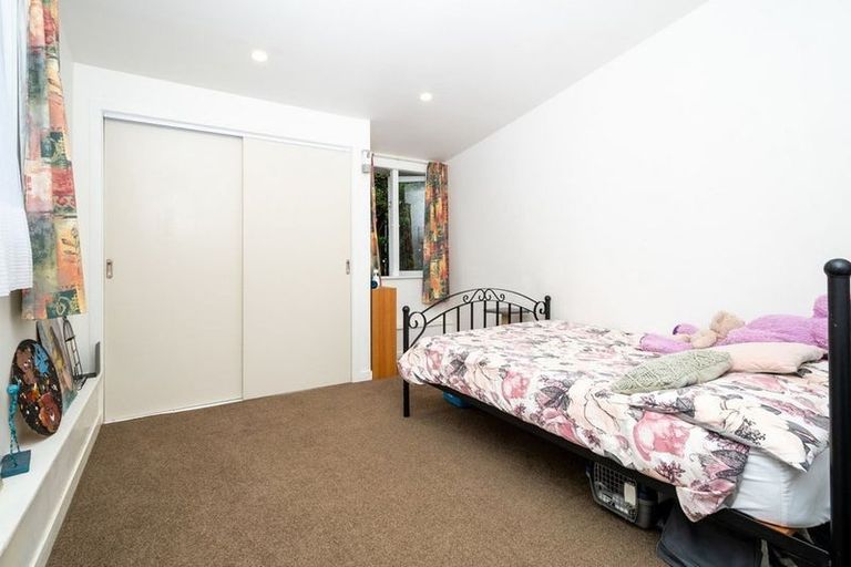 Photo of property in 74 Forest Hill Road, Henderson, Auckland, 0612