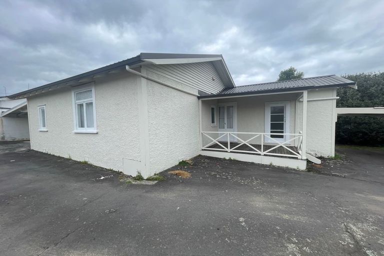 Photo of property in 22 Grande Vue Road, Hillpark, Auckland, 2102