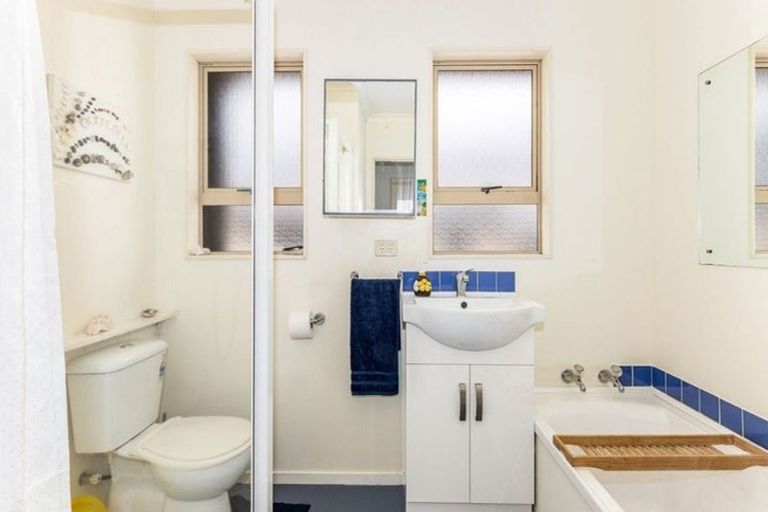 Photo of property in 25 Richard Street, Titahi Bay, Porirua, 5022