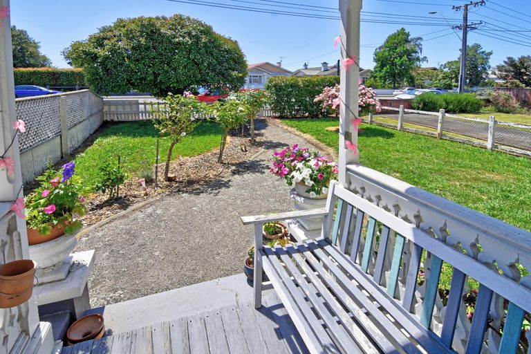 Photo of property in 55 Lincoln Road, Masterton, 5810