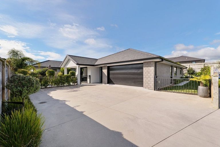 Photo of property in 19a Augusta Rise, Omokoroa, 3114