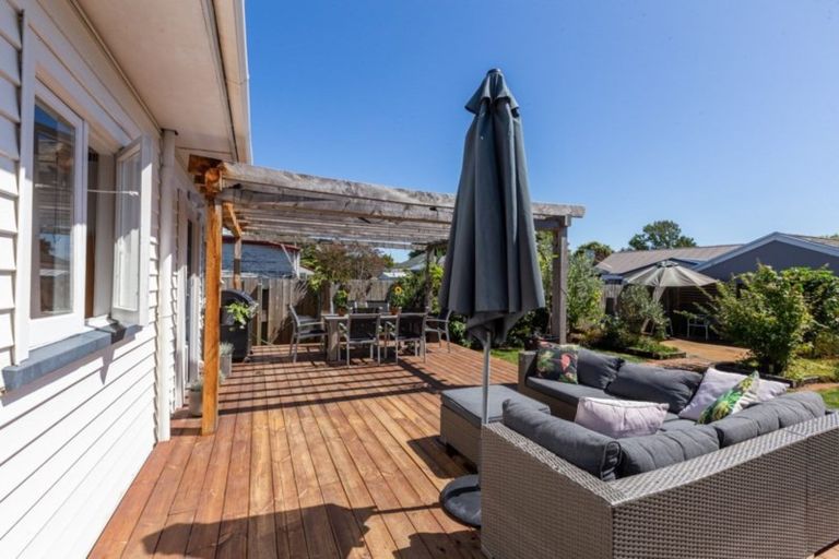 Photo of property in 11 Julius Terrace, Richmond, Christchurch, 8013