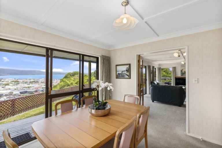 Photo of property in 14 Stanhope Grove, Korokoro, Lower Hutt, 5012