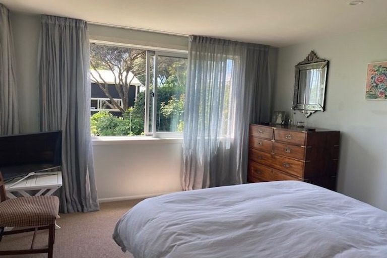 Photo of property in 18 Wellwood Terrace, Te Awanga, 4102