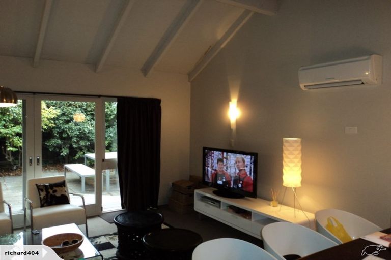 Photo of property in 2/4 Merrin Street, Avonhead, Christchurch, 8042