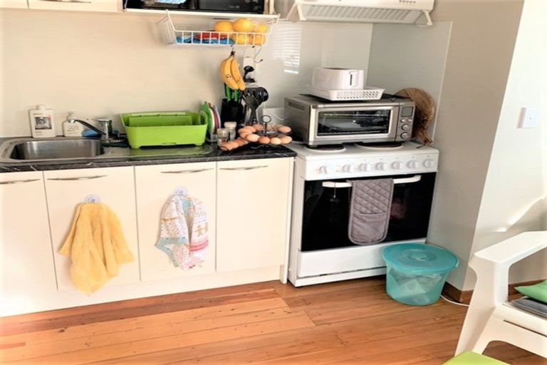 Photo of property in 8 Maire Street, Levin, 5510