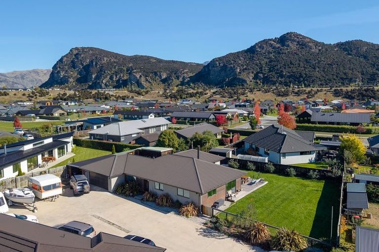 Photo of property in 41 Finch Street, Albert Town, Wanaka, 9305