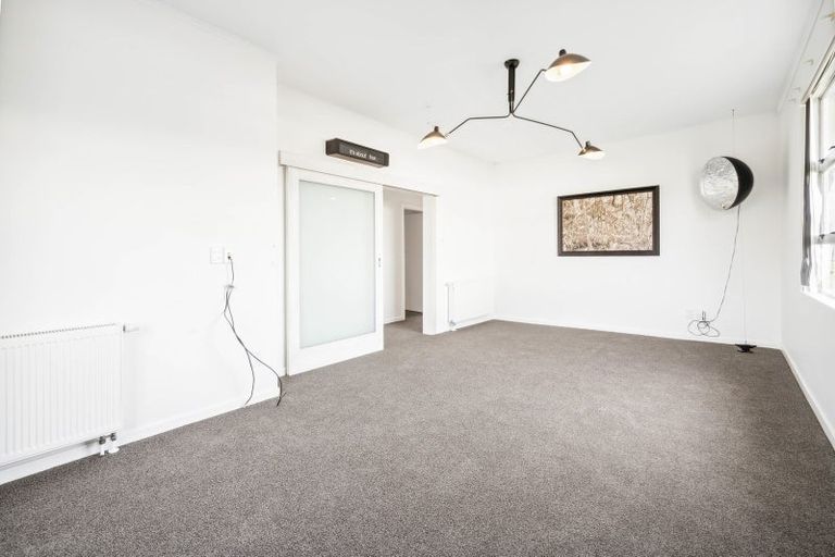 Photo of property in 17 Rotherham Terrace, Miramar, Wellington, 6022