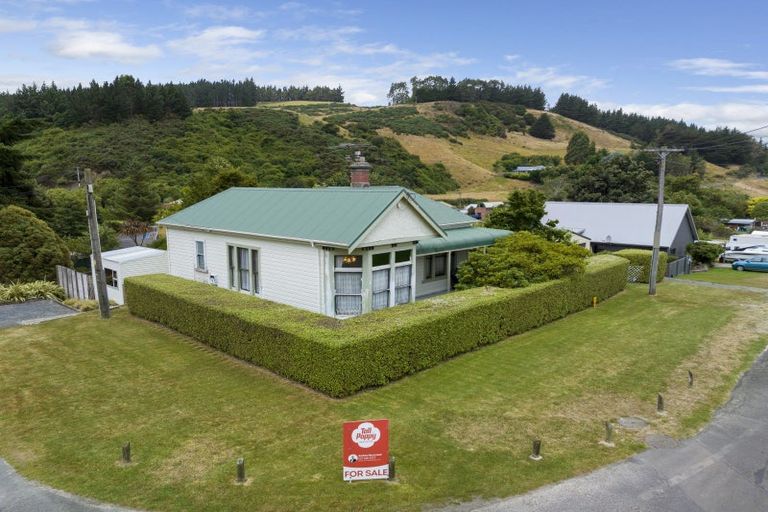 Photo of property in 20 Mill Street, Sawyers Bay, Port Chalmers, 9023