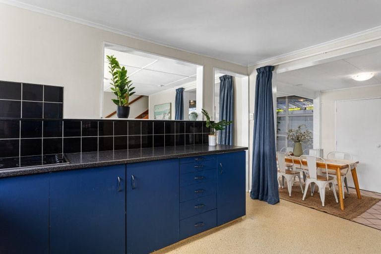 Photo of property in 90 Pohutukawa Avenue, Ohope, 3121