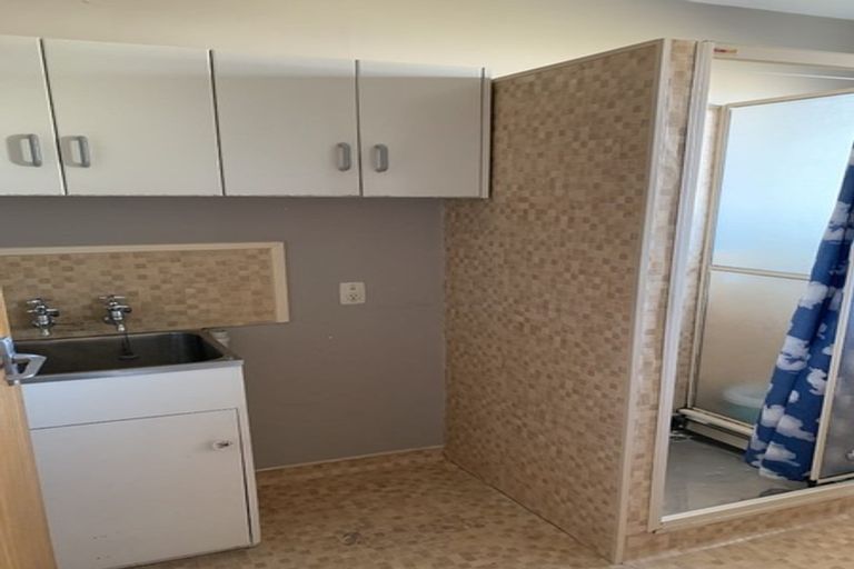 Photo of property in 1/118 Breezes Road, Avondale, Christchurch, 8061