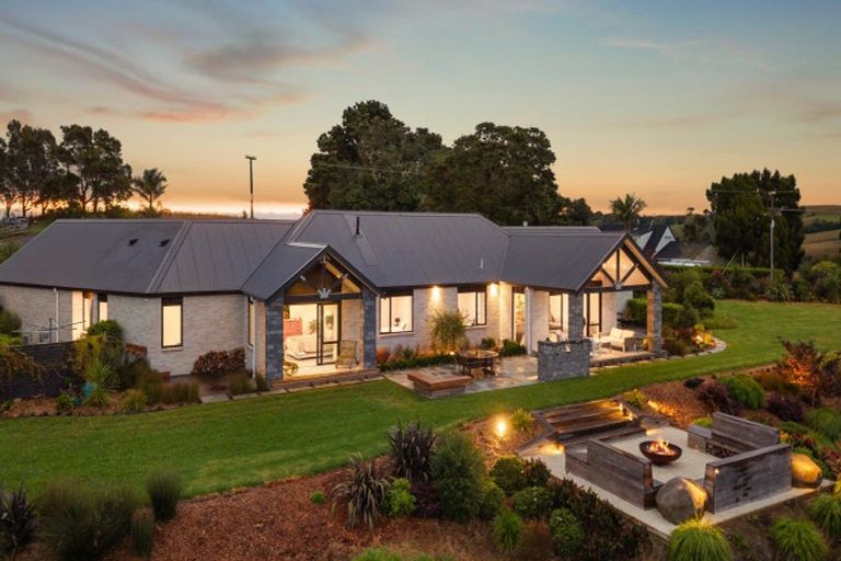 Photo of property in 205a Cameron Town Road, Pukekohe, 2678