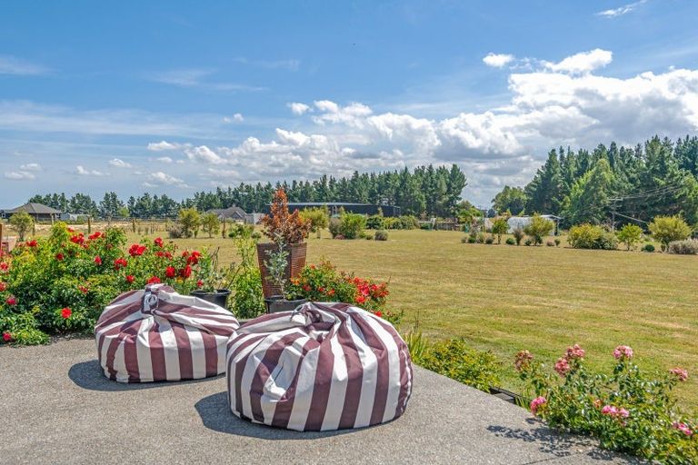 Photo of property in 541 Stoney Creek Road, Kelvin Grove, Palmerston North, 4470