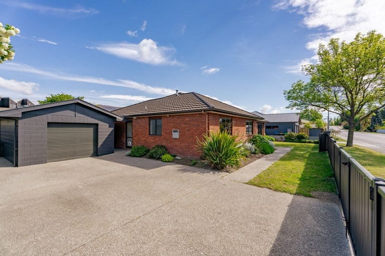 Photo of property in 37 Achil Street, Cromwell, 9310