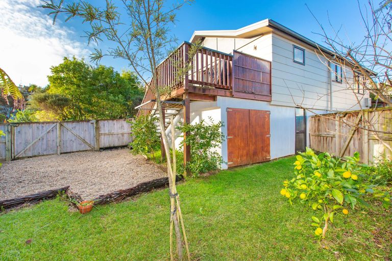 Photo of property in 8a Kaitoke Street, Raglan, 3225