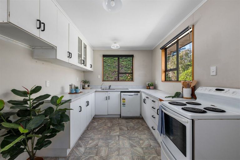 Photo of property in 80 Hawkesbury Road, Hawkesbury, Blenheim, 7272