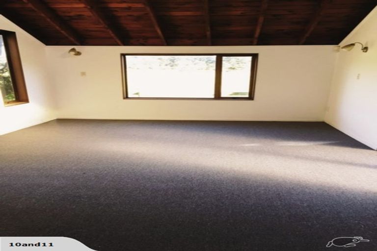 Photo of property in 1367 East Coast Road, Redvale, Albany, 0794