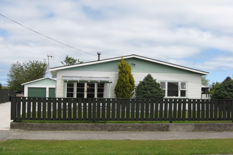 Photo of property in 86 Peel Street, Westport, 7825