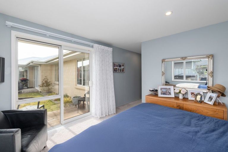 Photo of property in 18 Eyrewell Road, Pegasus, 7612