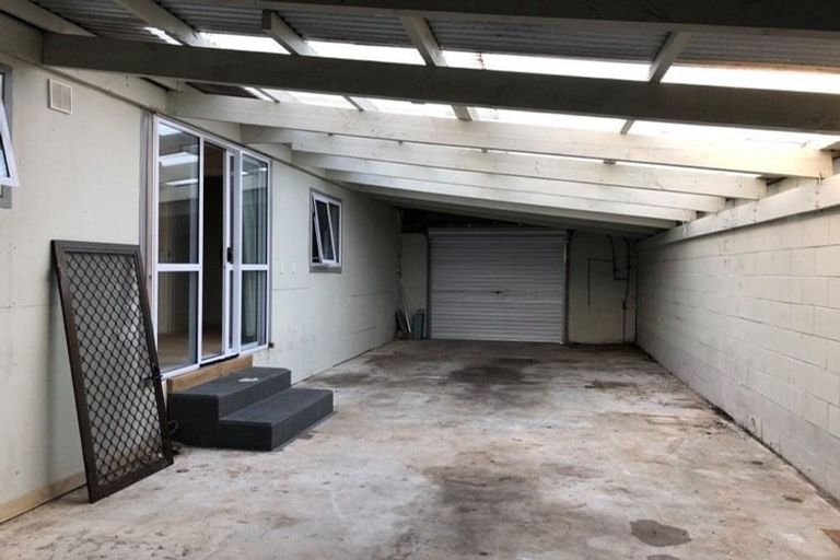 Photo of property in 272 Birkdale Road, Birkdale, Auckland, 0626