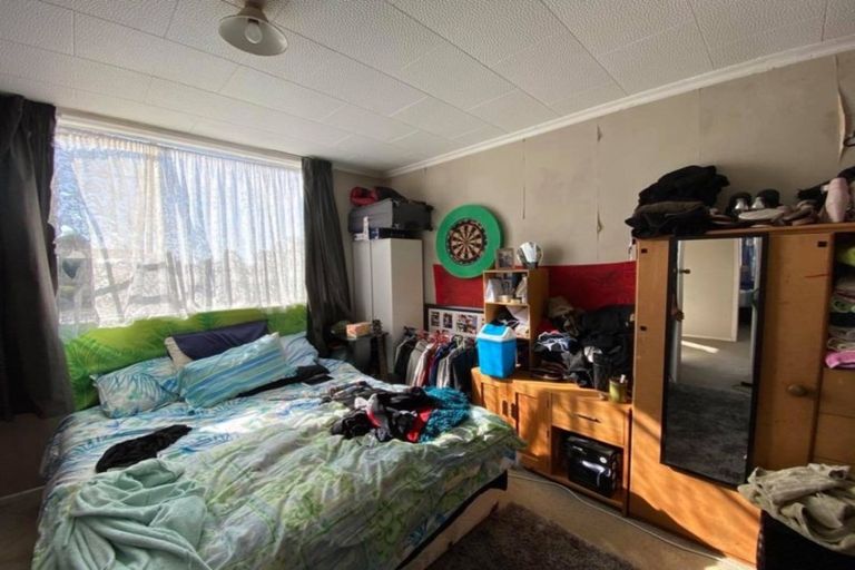 Photo of property in 49 Collingwood Street, Eltham, 4322