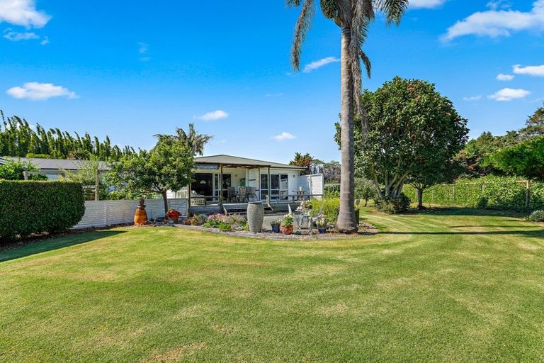 Photo of property in 279 Omaha Flats Road, Point Wells, Warkworth, 0986