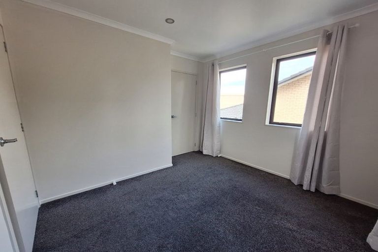 Photo of property in 11/4 Wallson Crescent, Wiri, Auckland, 2104