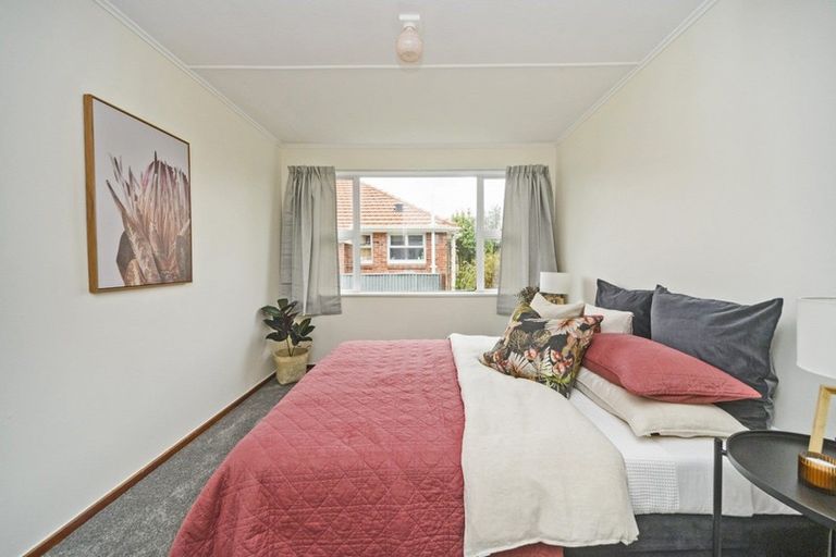 Photo of property in 29 Andrew Avenue, Roslyn, Palmerston North, 4414