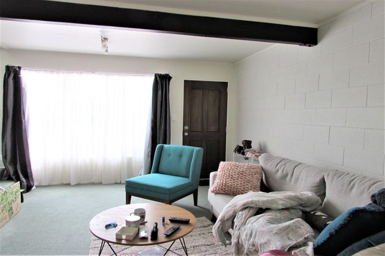 Photo of property in 12a Jacaranda Grove, Maungaraki, Lower Hutt, 5010