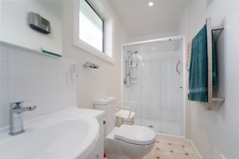 Photo of property in 39 Grey Street, Martinborough, 5711