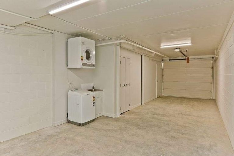 Photo of property in 86 Norwood Drive, Flat Bush, Auckland, 2019