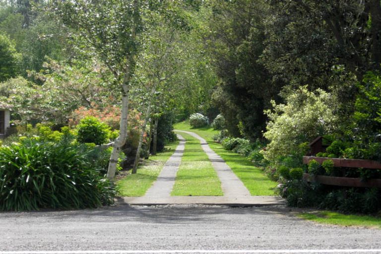 Photo of property in 60 Montgomery Road, Westmere, Whanganui, 4501