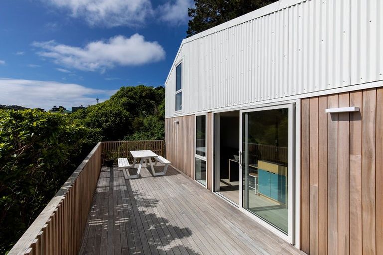 Photo of property in 1/7 Livingstone Street, Milford, Auckland, 0620