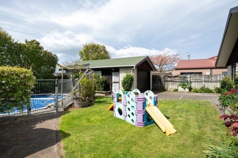 Photo of property in 1216 Louie Street, Parkvale, Hastings, 4122