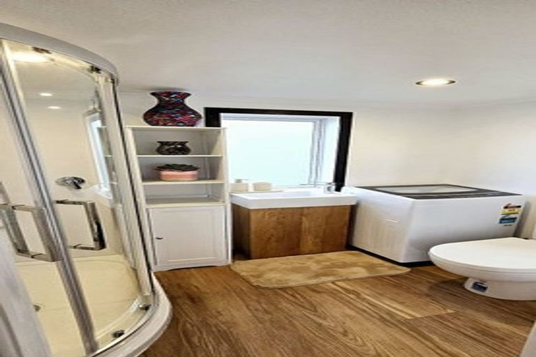 Photo of property in 23 Jenny Lane, Waiuku, 2123