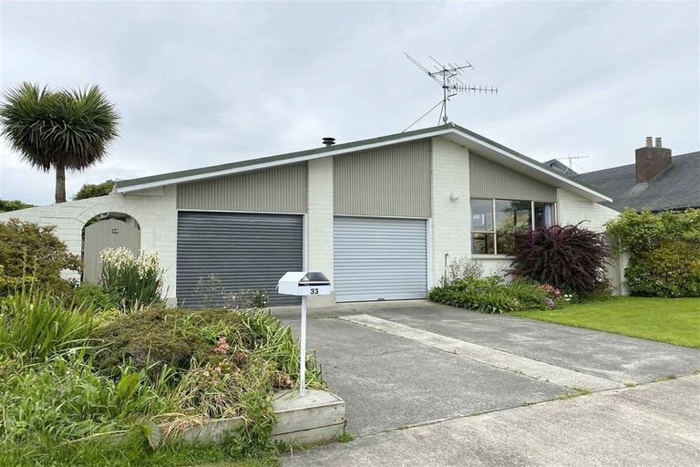 Photo of property in 33 Kildare Drive, Waikiwi, Invercargill, 9810