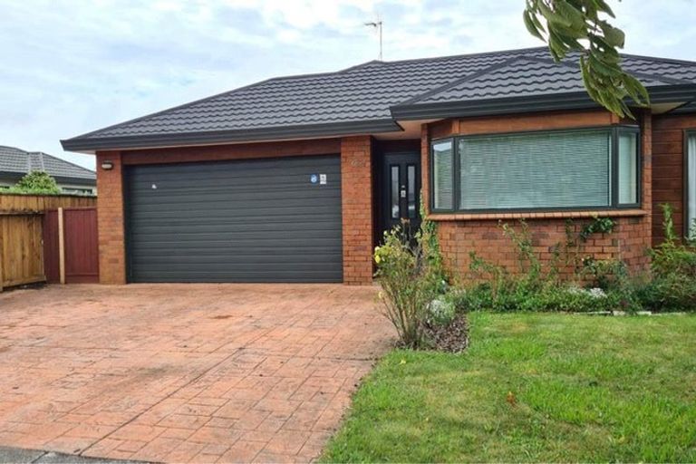 Photo of property in 68 Leighton Avenue, Waiwhetu, Lower Hutt, 5010