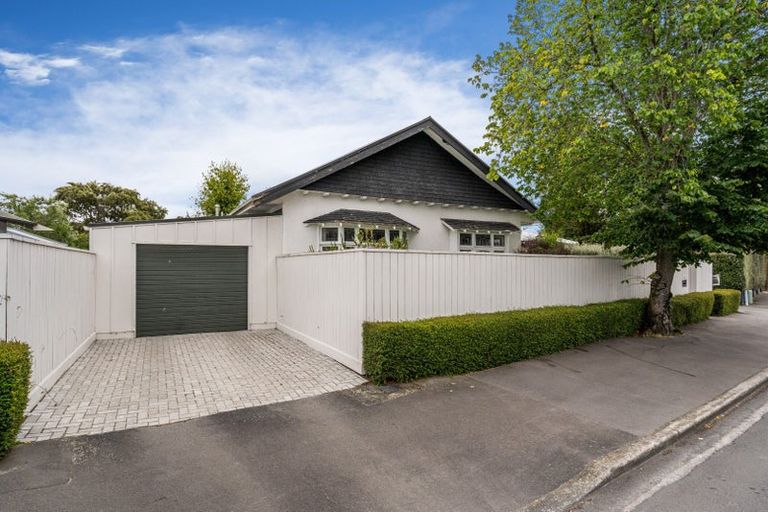 Photo of property in 171 Springfield Road, St Albans, Christchurch, 8014