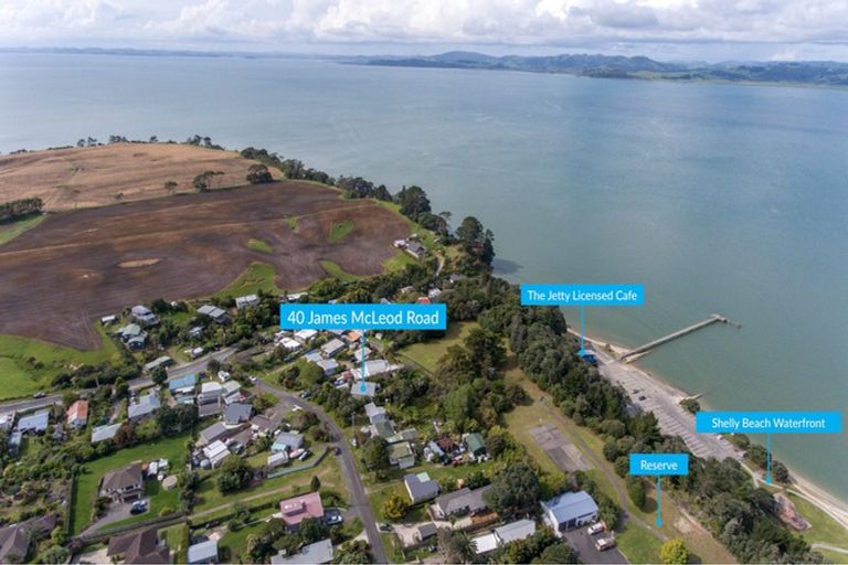 Photo of property in 40 James Mcleod Road, Shelly Beach, Helensville, 0874