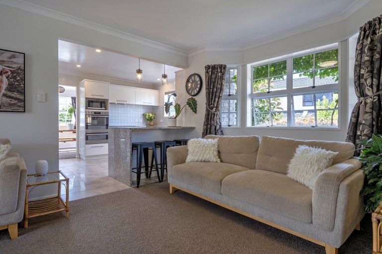 Photo of property in 2 Sisam Place, Whakatane, 3120