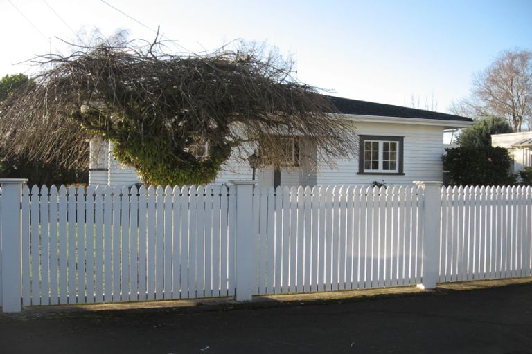 Photo of property in 9 Wilson Street, Hamilton East, Hamilton, 3216