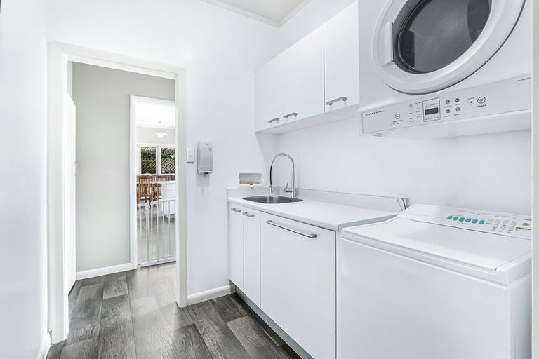 Photo of property in 316 Cobham Drive, Hillcrest, Hamilton, 3216