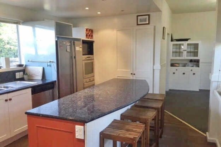 Photo of property in 138 North Parade, Richmond, Christchurch, 8013