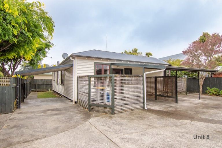 Photo of property in 353 Featherston Street, Palmerston North, 4414