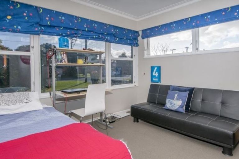 Photo of property in 50 Goods Road, Otumoetai, Tauranga, 3110
