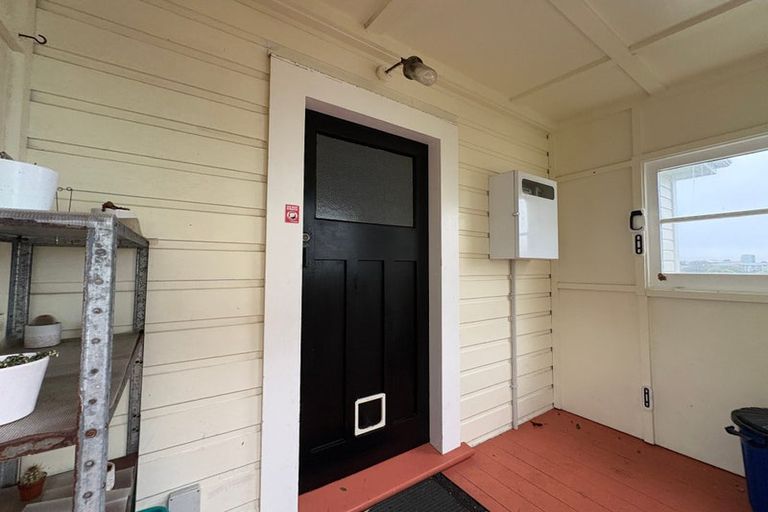 Photo of property in 8 Blythe Street, Berhampore, Wellington, 6023