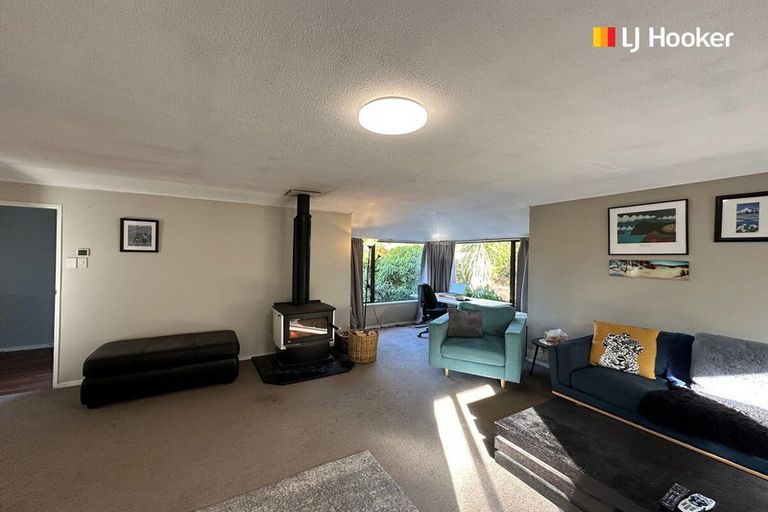 Photo of property in 106 Glenross Street, Glenross, Dunedin, 9011